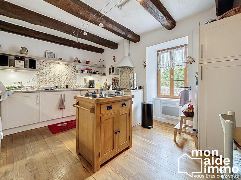 Maison ancienne - 160 m² - 7 pièces