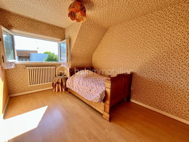 Maison - 128 m² - 7 pièces