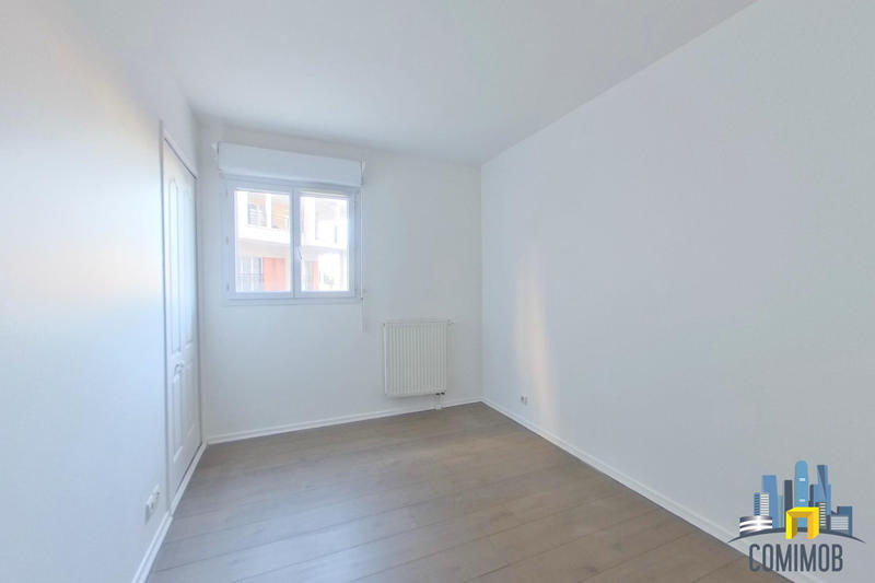 Appartement - 86 m² - 4 pièces