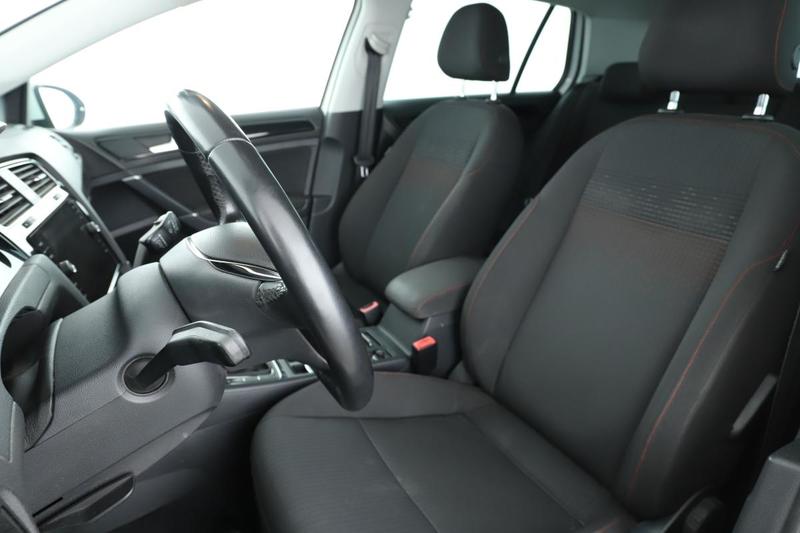 Volkswagen Golf VII 2.0 Tdi BlueMotion Tech Sound Bv6 5p 150 ch