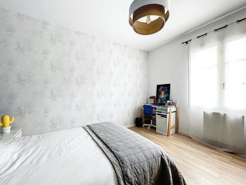 Appartement - 95 m² - 4 pièces