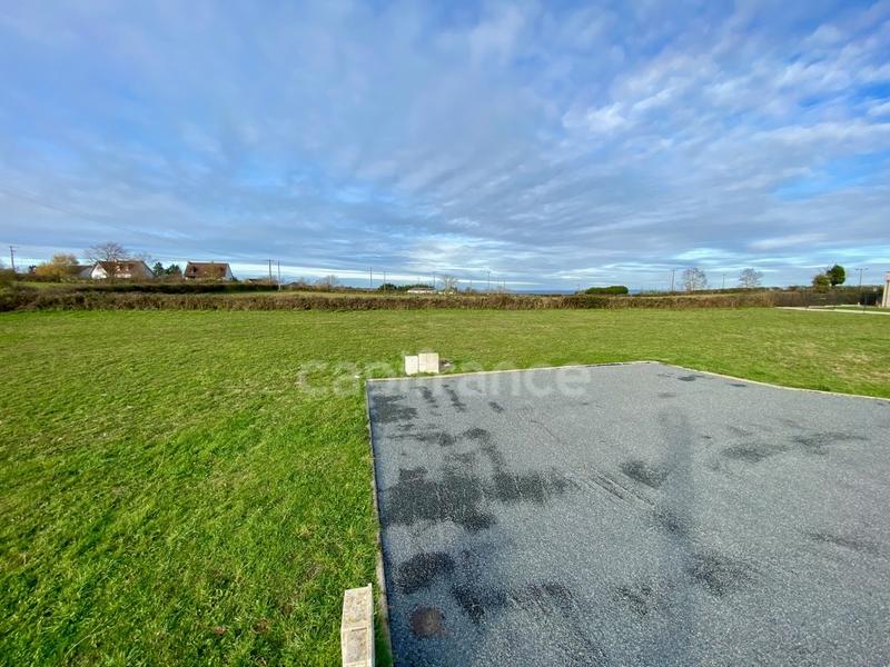 Terrain constructible - 694 m²