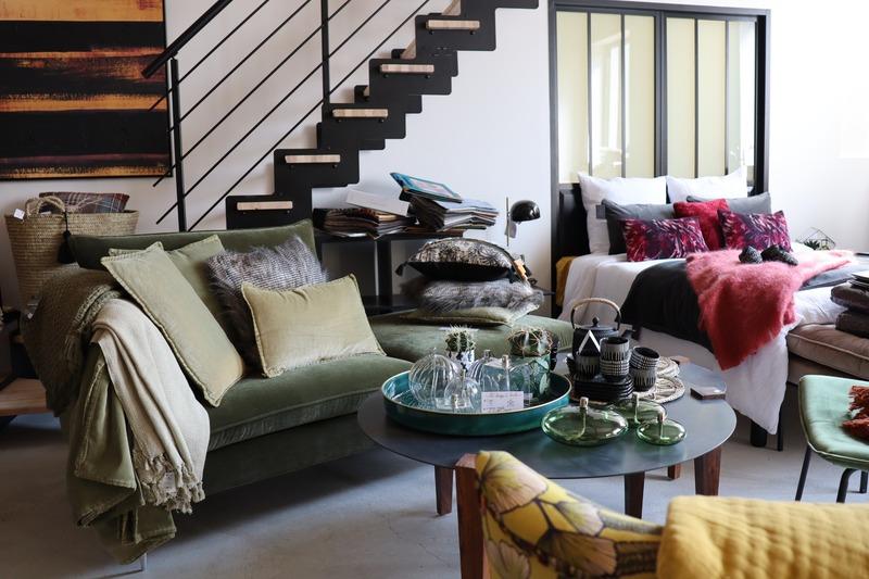 Maison - 900 m² - 24 pièces