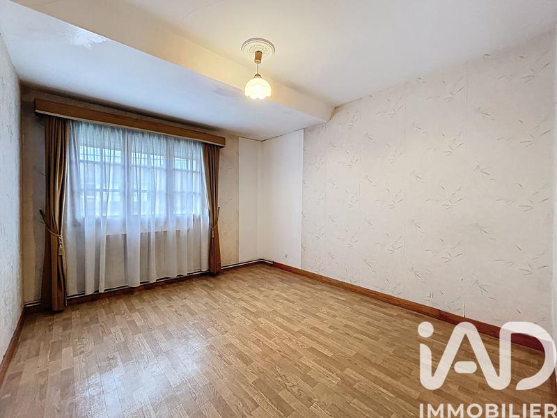 Maison - 96 m² - 5 pièces