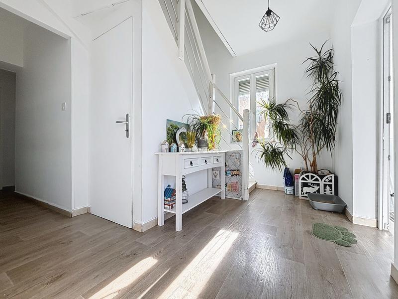 Maison - 105 m² - 5 pièces