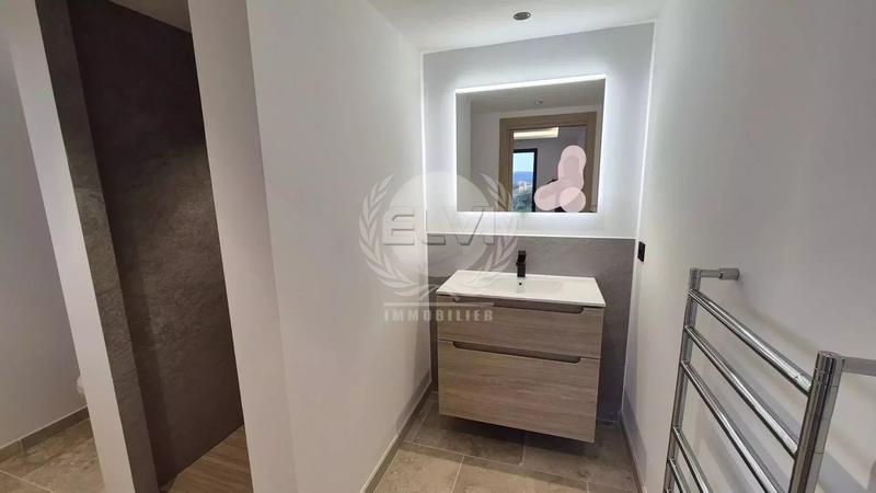 Maison - 146 m² - 5 pièces