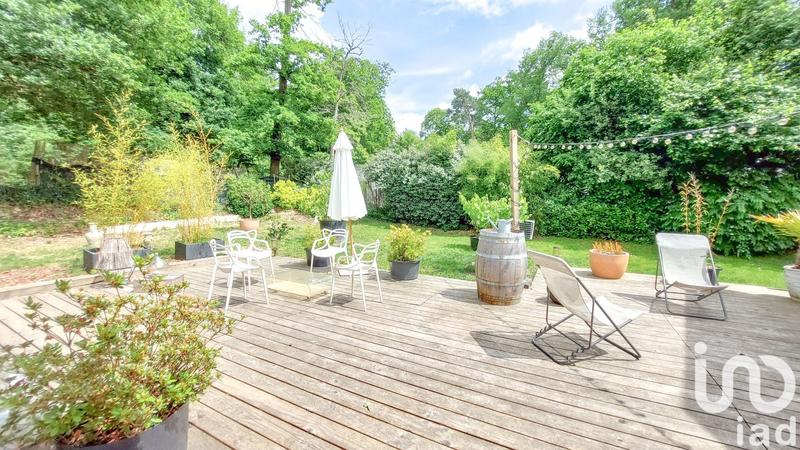 Maison - 211 m² - 7 pièces