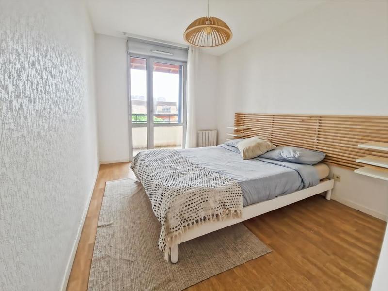 Appartement - 82 m² - 4 pièces