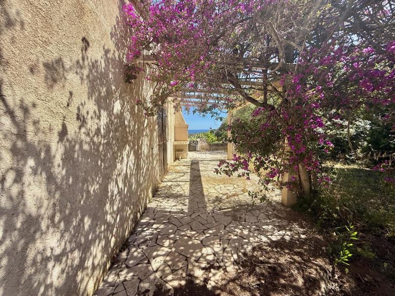 Maison - 163 m² - 6 pièces