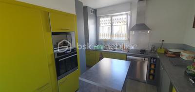 Appartement - 92 m² - 5 pièces