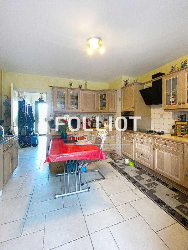 Maison - 174 m² - 5 pièces