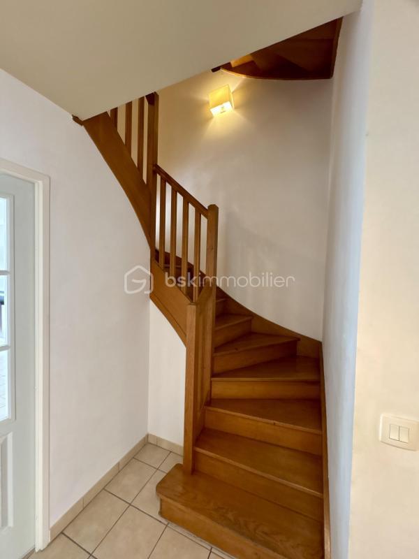 Maison de ville - 192 m² - 7 pièces