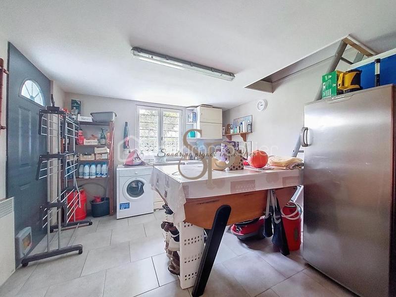 Pavillon - 85 m² - 4 pièces