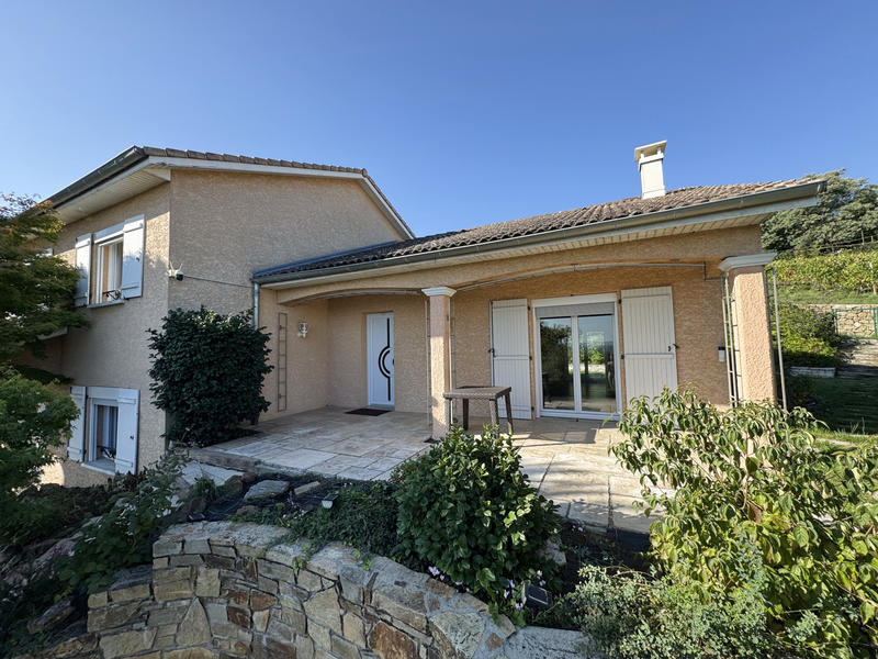 Maison - 120 m² - 6 pièces