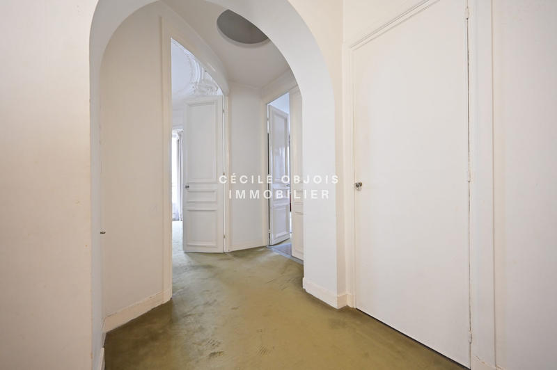 Appartement - 178 m² - 6 pièces