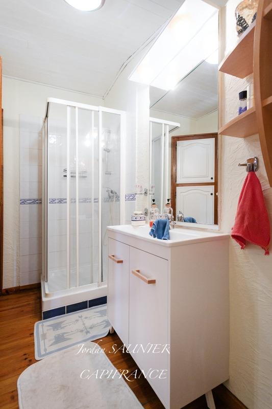 Propriété - 180 m² - 6 pièces