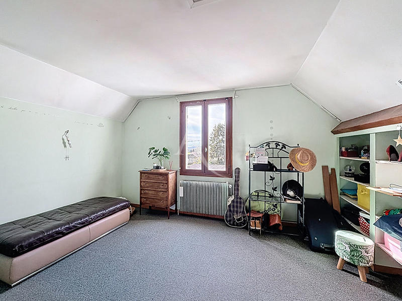 Maison - 145 m² - 6 pièces