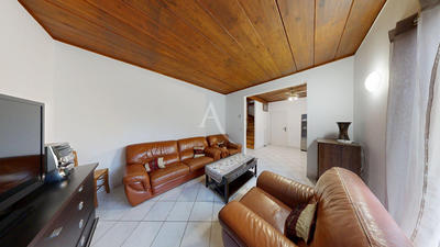 Maison - 106 m² - 6 pièces