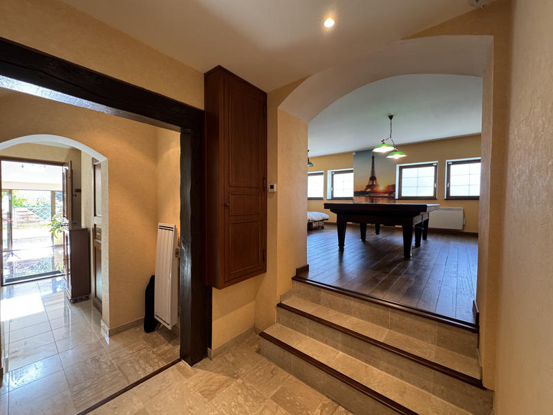 Maison - 143 m² - 6 pièces