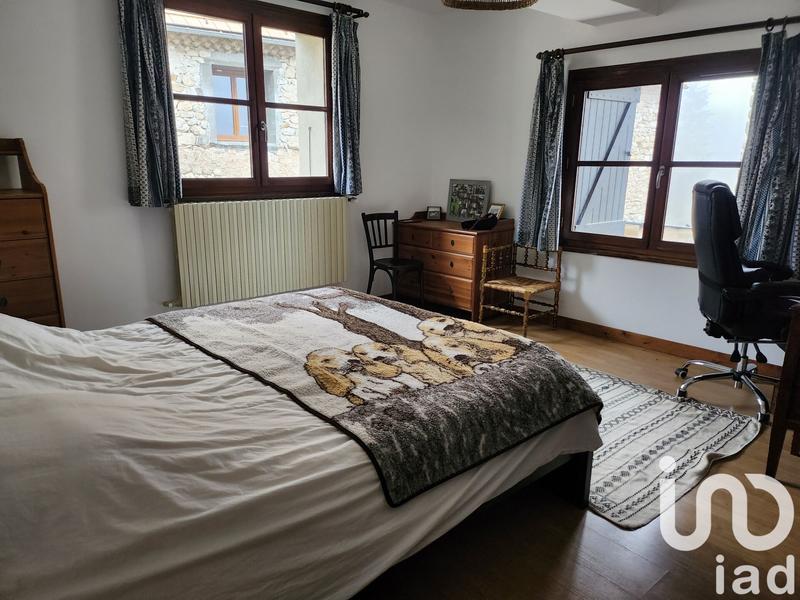 Maison de village - 250 m² - 9 pièces