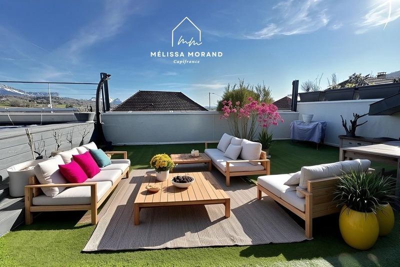 Loft - 285 m² - 5 pièces