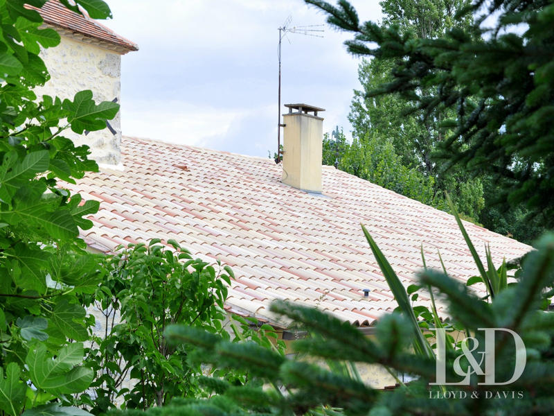 Maison - 206 m² - 6 pièces