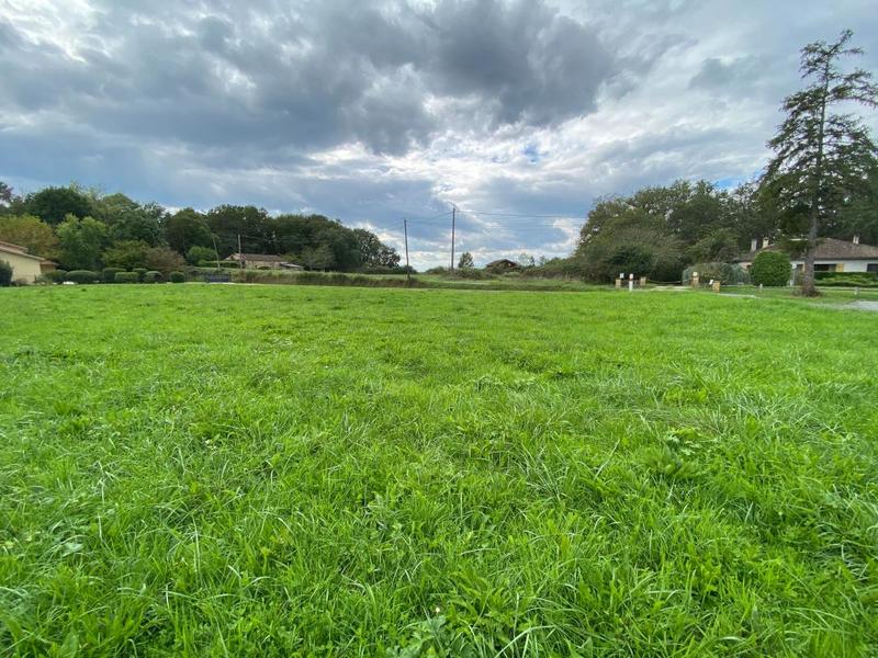 Terrain constructible - 2 170 m²