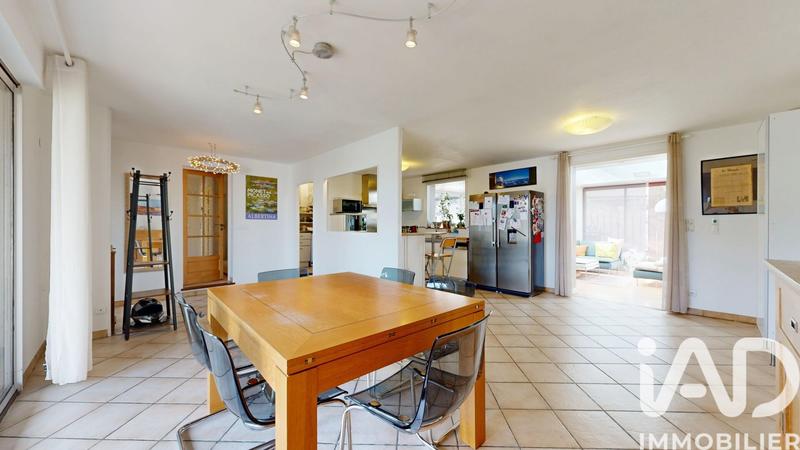 Maison - 132 m² - 6 pièces