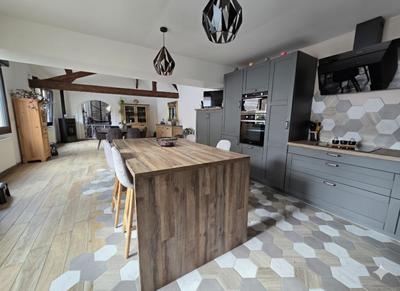 Maison de village - 258 m² - 9 pièces