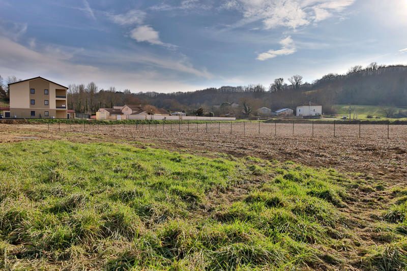 Terrain - 1 389 m²