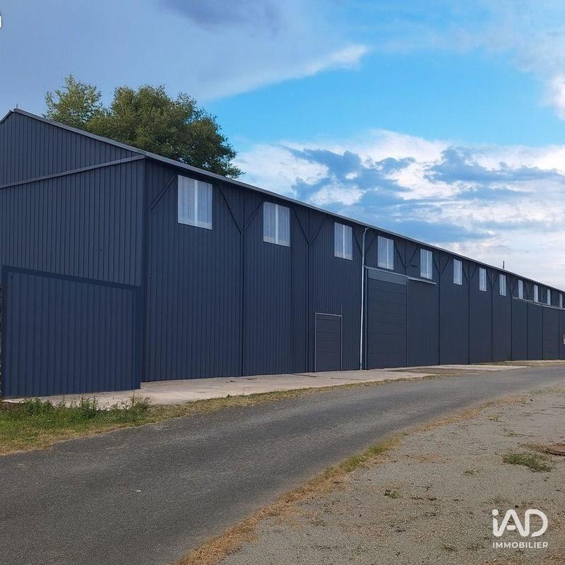 Local commercial - 3 000 m²