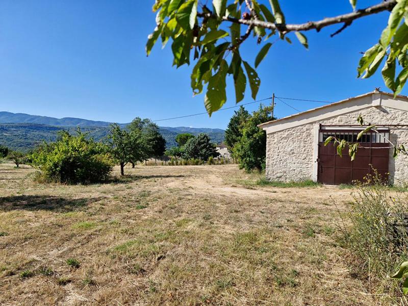 Maison - 205 m² - 1 pièce