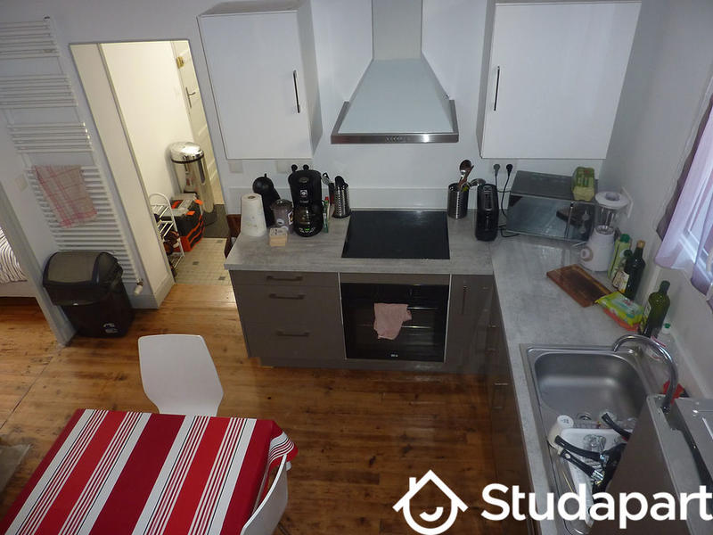 Chambre - 15 m² - 1 pièce