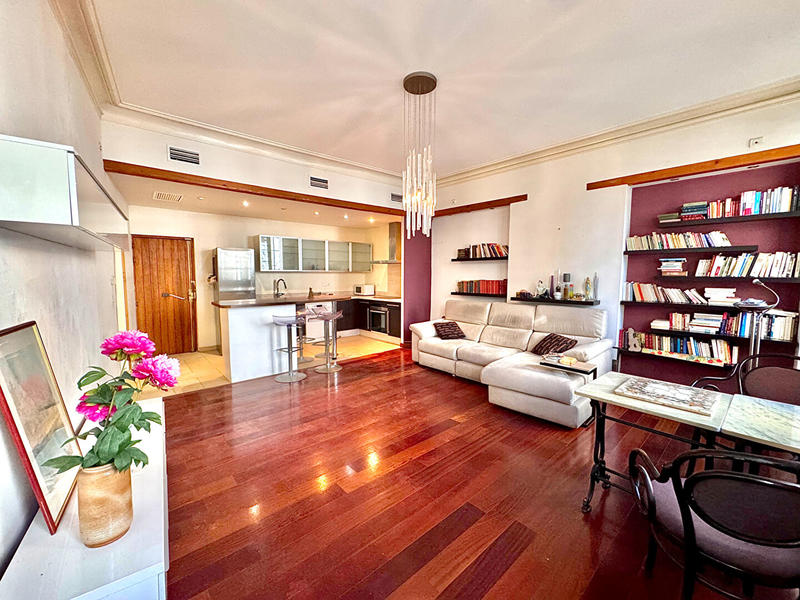 Appartement - 72 m² - 3 pièces