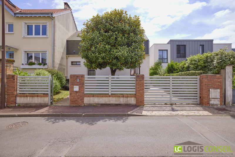 Maison traditionnelle - 125 m² - 5 pièces