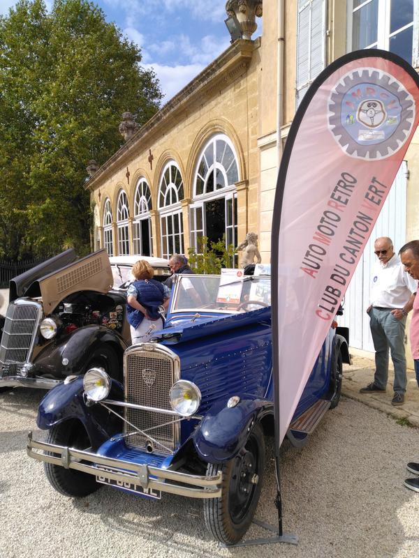Journée Nationale des Véhicules d'Epoque au Château d'Alphéran