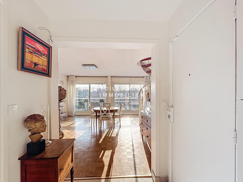 Duplex - 111 m² - 5 pièces