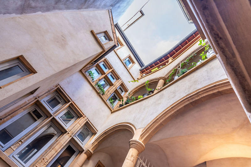 Appartement - 90 m² - 3 pièces