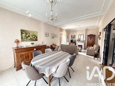 Maison - 143 m² - 7 pièces