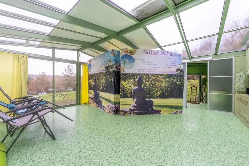 Maison d'architecte - 360 m² - 10 pièces