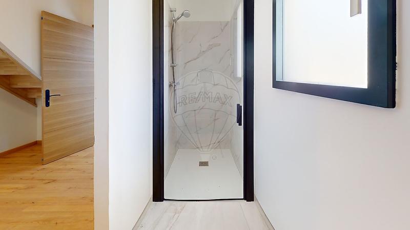 Maison - 182 m² - 7 pièces