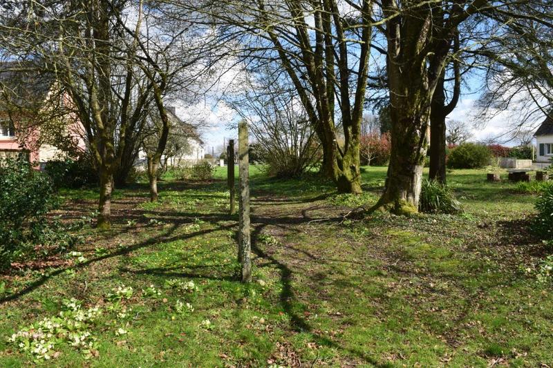 Maison - 235 m² - 10 pièces