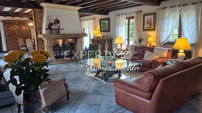 Maison - 277 m² - 7 pièces