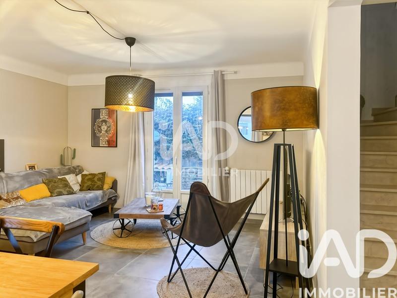 Maison - 89 m² - 5 pièces