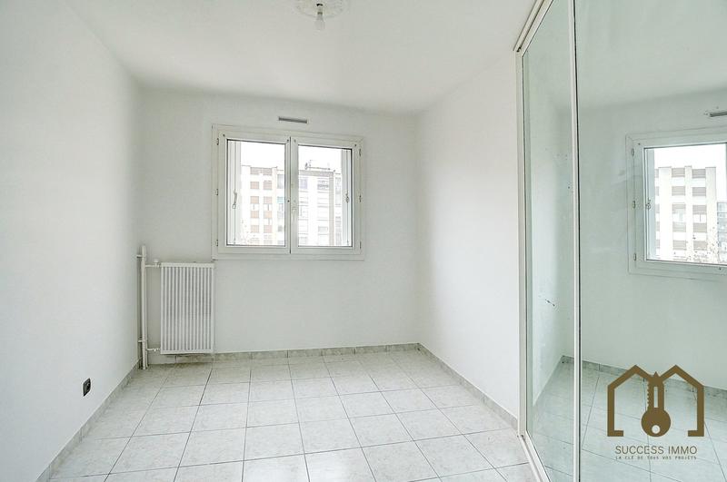 Appartement - 67 m² - 4 pièces