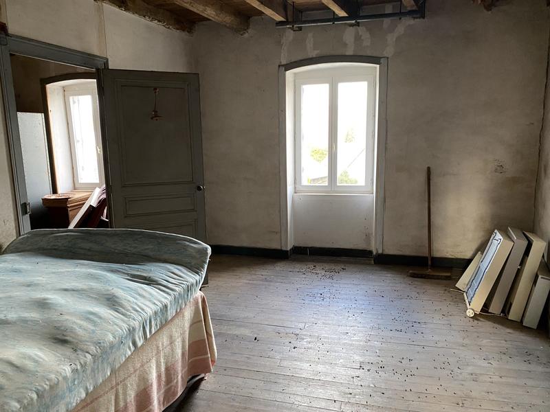 Maison ancienne - 191 m² - 9 pièces