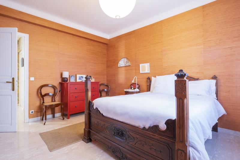 Maison - 217 m² - 7 pièces