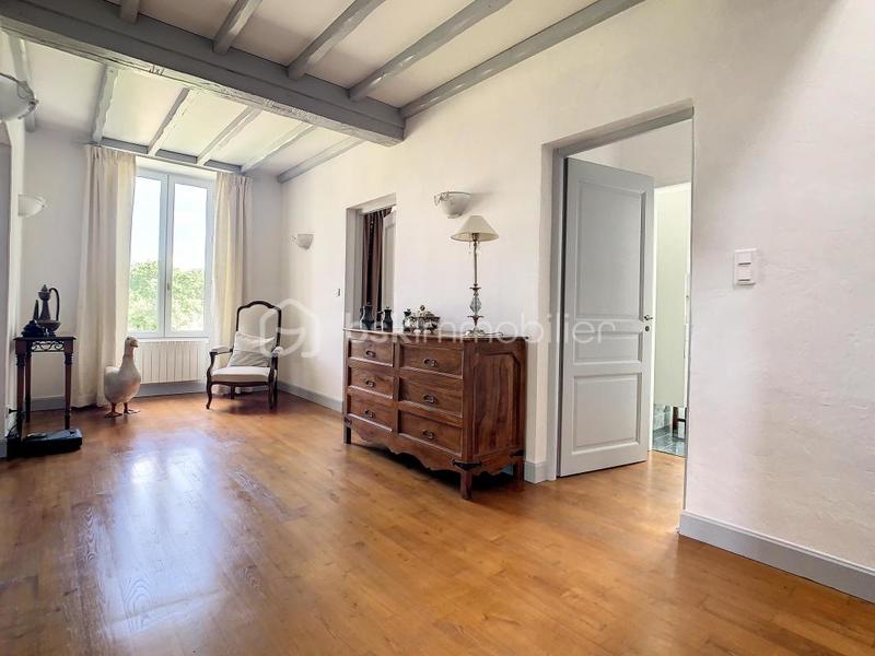 Demeure - 509 m² - 14 pièces