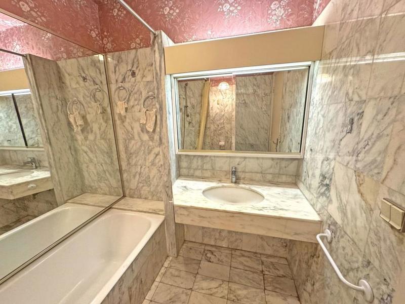 Appartement - 108 m² - 3 pièces