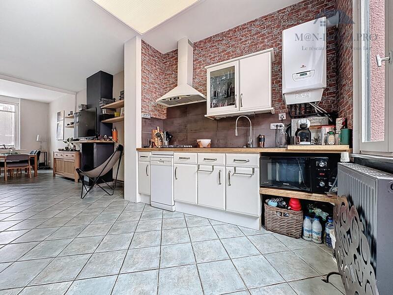 Maison - 99 m² - 4 pièces